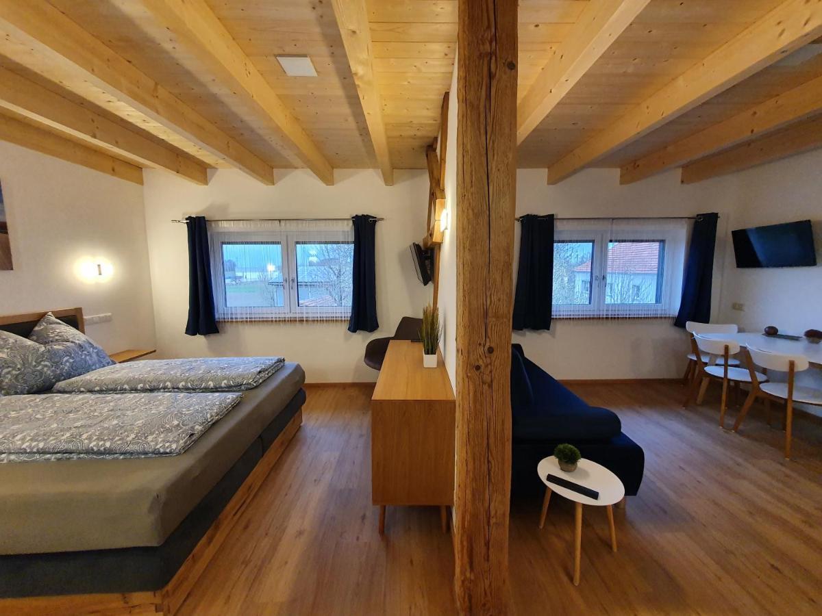 Haag am Hausruck Bed & Breakfast المظهر الخارجي الصورة